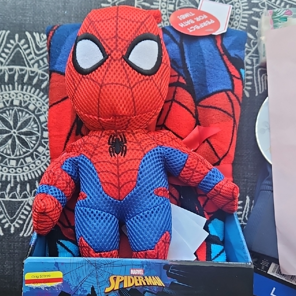 Marvel Spider-Man Red and Blue Bath Set